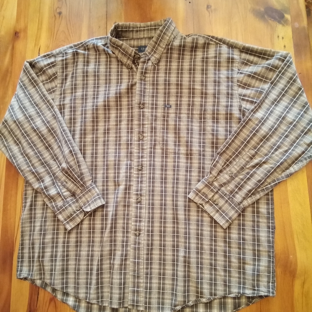 Izod Men's Tan and Brown Plaid Button Down Shirt